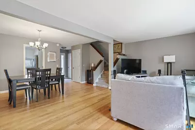 562 Oak Avenue #562, Cheshire, CT 06410 - Photo 7