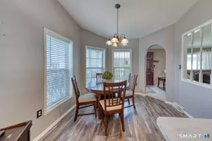 21 Laurel Cir, East Windsor, CT 06088 - Photo 17
