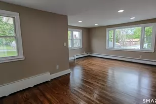 61 Ridgefield St, Meriden, CT 06450 - Photo 9
