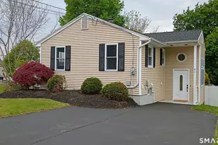 61 Ridgefield St, Meriden, CT 06450 - Photo 1