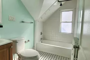352 Elm St, West Haven, CT 06516 - Photo 11