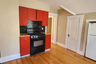 352 Elm St, West Haven, CT 06516 - Photo 3