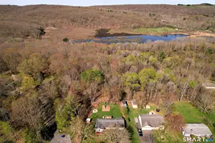 100 Hart Dr, Litchfield, CT 06759 - Photo 5