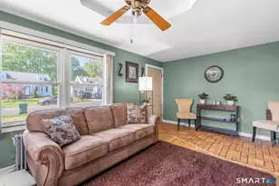 79 W Helen St, Hamden, CT 06514 - Photo 5