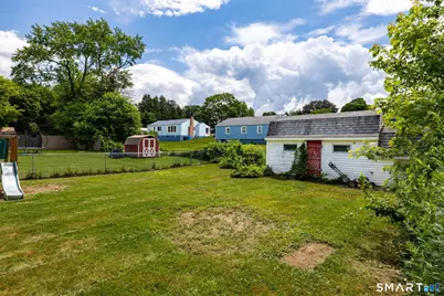 31 Ford Avenue, Norwich, CT 06360 - Photo 11