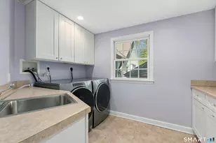 39 Leeuwarden Rd, Darien, CT 06820 - Photo 29