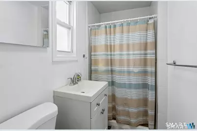 18 Grandview Avenue, Danbury, CT 06810 - Photo 5