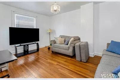 18 Grandview Avenue, Danbury, CT 06810 - Photo 3