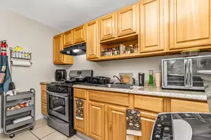 242 Pearl Harbor St, Bridgeport, CT 06610 - Photo 11