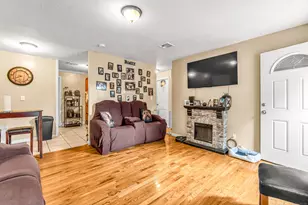 242 Pearl Harbor St, Bridgeport, CT 06610 - Photo 19