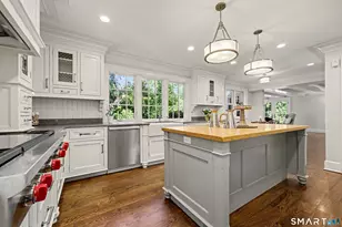 322 Main St, New Canaan, CT 06840 - Photo 9