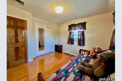 25 Greenfield Avenue, Waterbury, CT 06708 - Photo 19