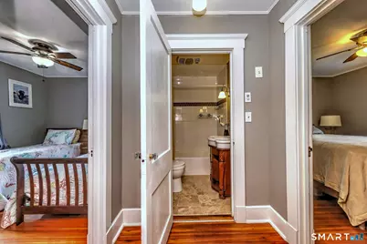 18 Grand Street, West Haven, CT 06516 - Photo 21