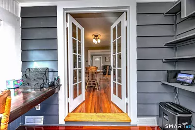 18 Grand Street, West Haven, CT 06516 - Photo 25