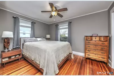 18 Grand Street, West Haven, CT 06516 - Photo 15