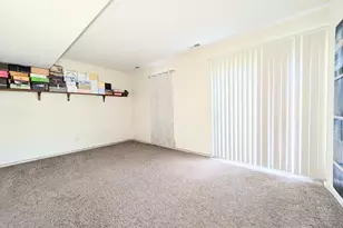 63 Summit Commons, Derby, CT 06418 - Photo 3