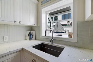 37 Mohican Rd, Old Saybrook, CT 06475 - Photo 15