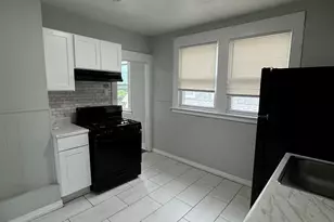 199 English St, New Haven, CT 06513 - Photo 3