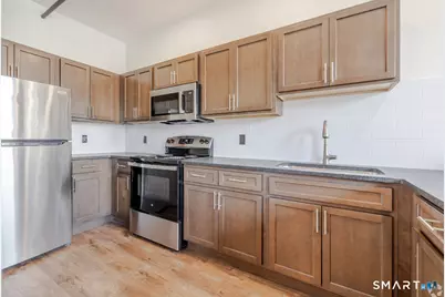 424 Main Street #D, Middletown, CT 06457 - Photo 3