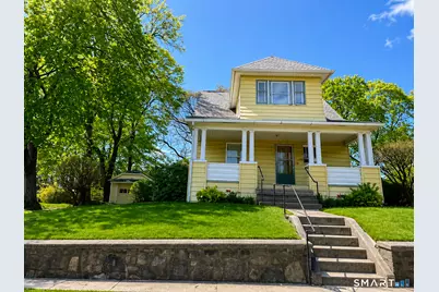 201 Fairlawn Avenue, Waterbury, CT 06705 - Photo 1