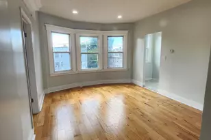 648 Ferry St, New Haven, CT 06513 - Photo 13