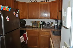 65 West St, New Milford, CT 06776 - Photo 9