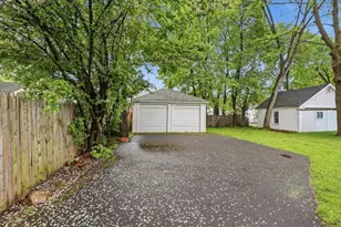 207 Branford St, Hartford, CT 06112 - Photo 21