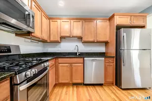 2 Finney Ln, Stamford, CT 06902 - Photo 9
