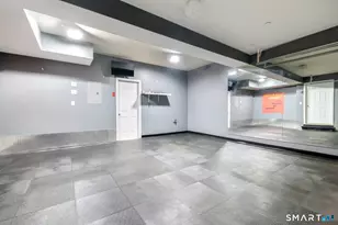 2 Finney Ln, Stamford, CT 06902 - Photo 21