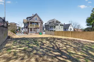 13 Alger St, New London, CT 06320 - Photo 33