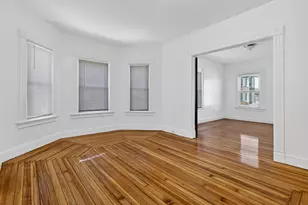 13 Alger St, New London, CT 06320 - Photo 23