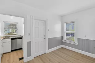 13 Alger St, New London, CT 06320 - Photo 19