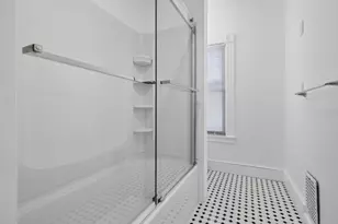 13 Alger St, New London, CT 06320 - Photo 29