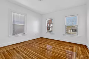 13 Alger St, New London, CT 06320 - Photo 21