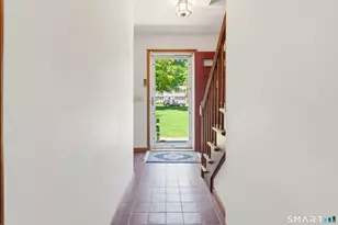 20 Brookwood Dr, Newtown, CT 06470 - Photo 3