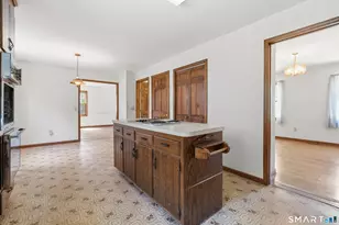 20 Brookwood Dr, Newtown, CT 06470 - Photo 13