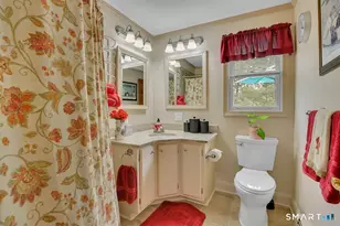 197 Dana Ln, Meriden, CT 06451 - Photo 15