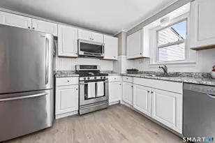 182 Trumbull Ave, Bridgeport, CT 06606 - Photo 11