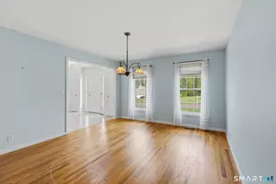 8 Brockett Rd, Wallingford, CT 06492 - Photo 5