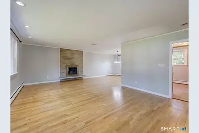 38 Portage Road, West Hartford, CT 06117 - Photo 3