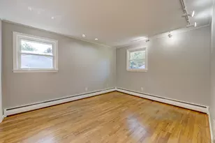 38 Portage Rd, West Hartford, CT 06117 - Photo 21