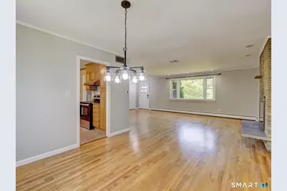 38 Portage Road, West Hartford, CT 06117 - Photo 7