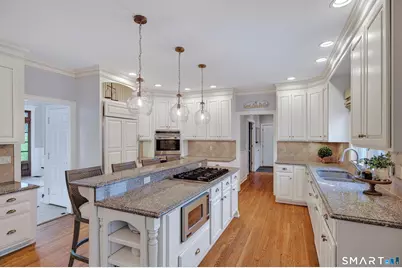 16 Farm Meadow Road, Newtown, CT 06470 - Photo 5