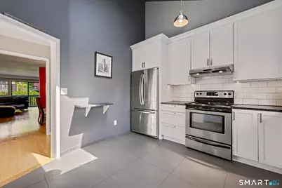 2539 Bedford Street #34C, Stamford, CT 06905 - Photo 5