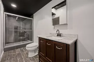 2539 Bedford St, Stamford, CT 06905 - Photo 21