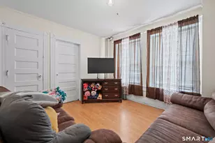 340 Main St, Bridgeport, CT 06604 - Photo 7