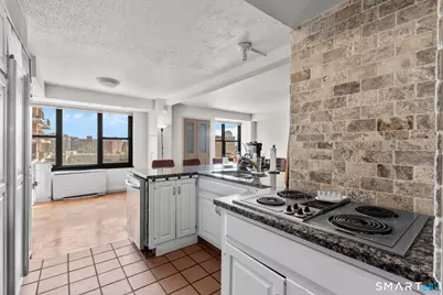44 Strawberry Hill Avenue #8K, Stamford, CT 06902 - Photo 19