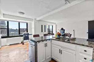 44 Strawberry Hill Ave, Stamford, CT 06902 - Photo 17