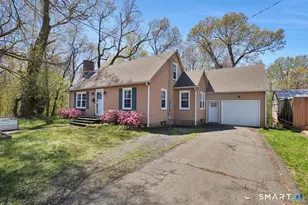 2 Alpine St, Manchester, CT 06040 - Photo 3