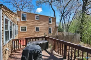 2 Alpine St, Manchester, CT 06040 - Photo 33